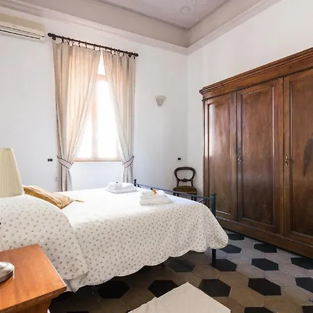 Apartment Sunny Navona Square